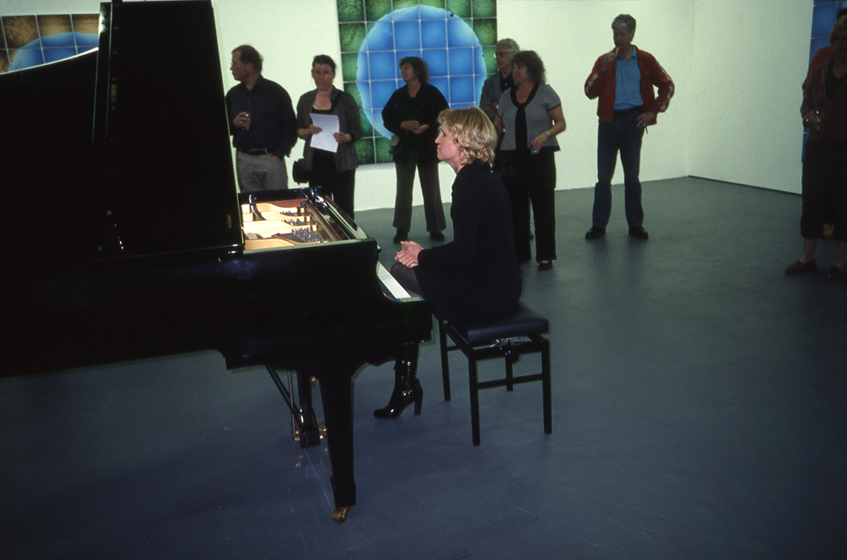 Deborah piano
